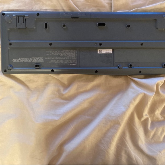 Logitech K270 Wireless Keyboard (NO RECEIVER) (IL/RT6-9213-920-003051-UG) - Picture 2 of 3